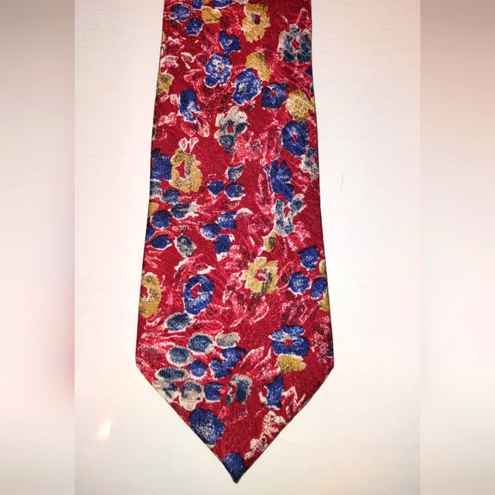 Abstract Flower Tie
